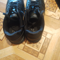Спортни обувки мъжки , снимка 1 - Спортни обувки - 44680278