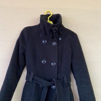 Черно палто с качулка, снимка 2 - Палта, манта - 34262935