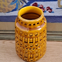 Колекционерска керамична ваза Scheurich, снимка 3 - Антикварни и старинни предмети - 44817758