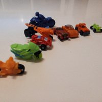 Малки колички, 9 играчки киндер и 8 китайски, снимка 2 - Колекции - 35523635
