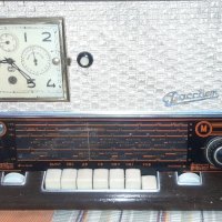 Продавам красиво, старо  лампово радио "Рассвет" , снимка 2 - Друга електроника - 44731263