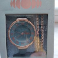 Комплект часовник и гривна , снимка 3 - Дамски - 31853257