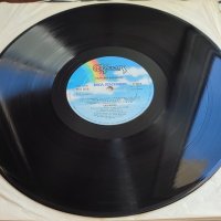 The Crusaders - Rhapsody And Blues LP, Album, Gat MCA Records MCG 4010, Germany, NM/G+, снимка 4 - Грамофонни плочи - 42598771
