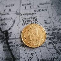 Монета - Кения - 10 цента | 1977г., снимка 2 - Нумизматика и бонистика - 35305655