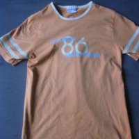 Тениска-8-9г, снимка 1 - Детски тениски и потници - 30775235