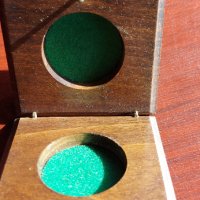 Кутийка от дърво  за монети, снимка 1 - Нумизматика и бонистика - 39366082