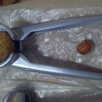 Инструмент за чупене на черупка на орех бадем лешник и т.н, снимка 4 - Други - 30332907