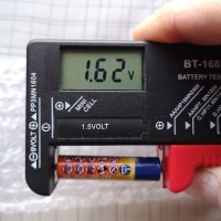 Дигитален Тестер за Батерии, снимка 1 - Друга електроника - 44432058
