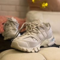 сникърси Баленсиага*37*BALENCIAGA women's track trainers in white*, снимка 4 - Маратонки - 42363148