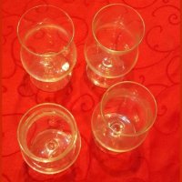 Комплект от четири чаши за вино, снимка 2 - Чаши - 29618215