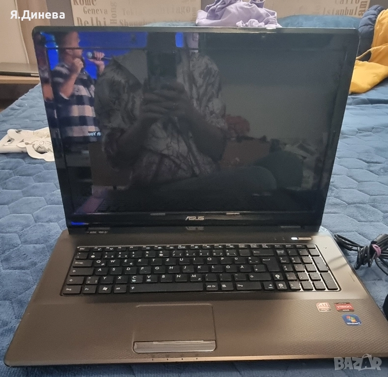 Лаптоп Asus X72D 15,6 за части , снимка 1