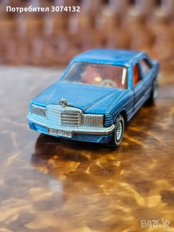 Метална колекционерска количка Mercedes Benz 500 SE, снимка 1