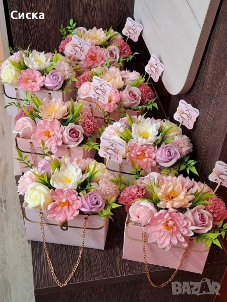 Кокетни чанти със сапунени цветя от пластичен сапун, снимка 1