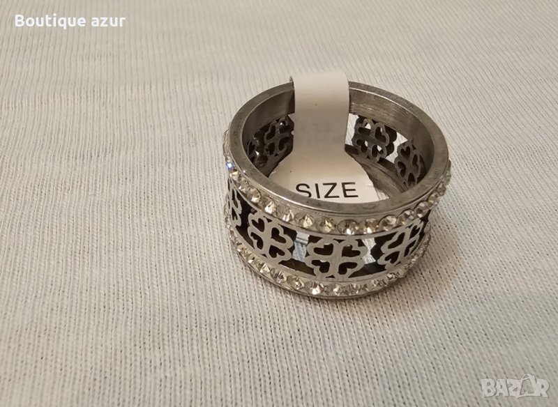 Стилен дамски пръстен от медицинска стомана Детелини с камъни цирконии, снимка 1