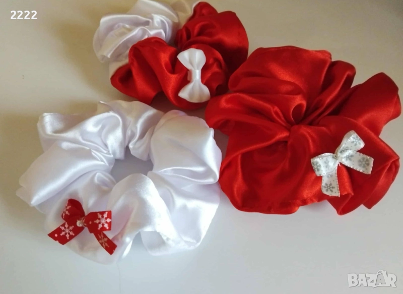 Коледни скрънчита сатен , снимка 1