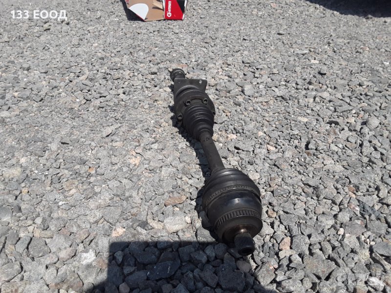 Полуоска дясна за Vw Sharan и Сеат Алхамбра до 2000г , снимка 1