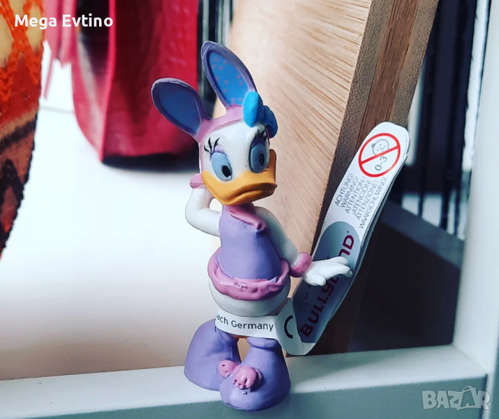 Колекционерска фигурка Bullyland Daisy Easter , снимка 1