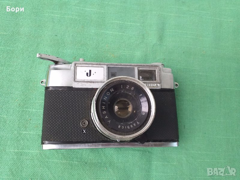 Yashica J 35mm Film Camera Yashinon 1:2.8 f4.5 Lens, снимка 1