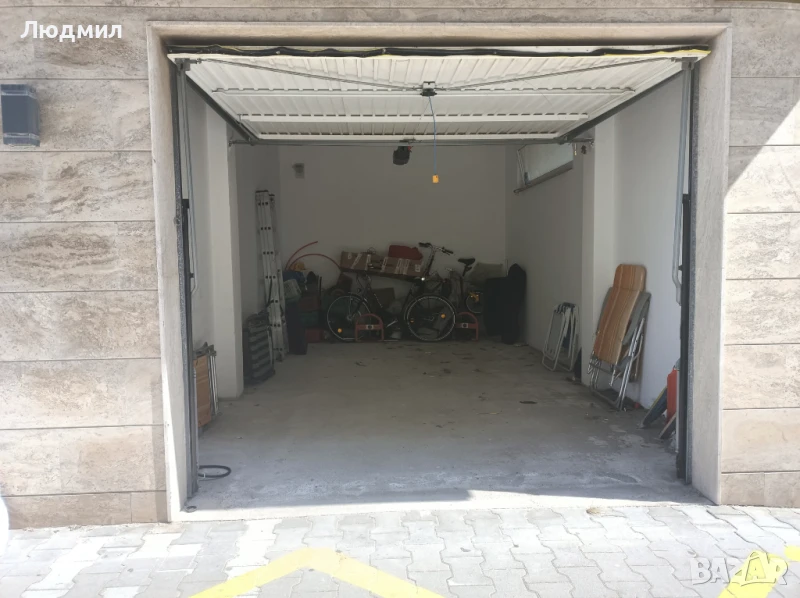 Гараж Поморие Център, снимка 1