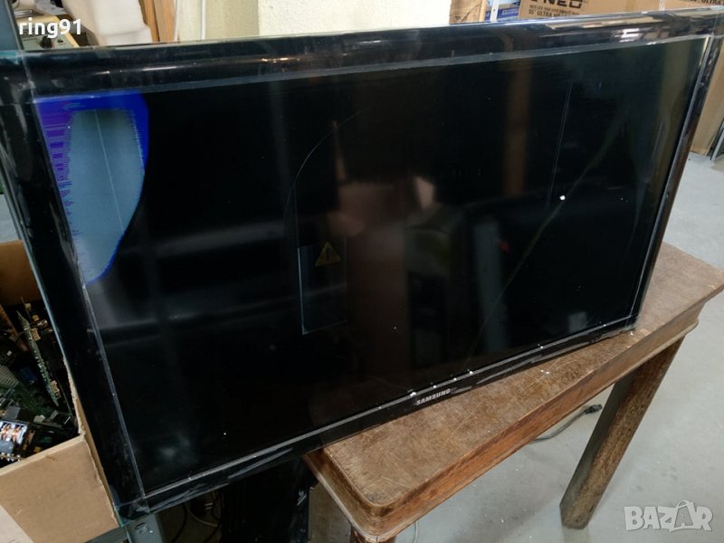 Телевизор Samsung UE32D4003BW На части , снимка 1