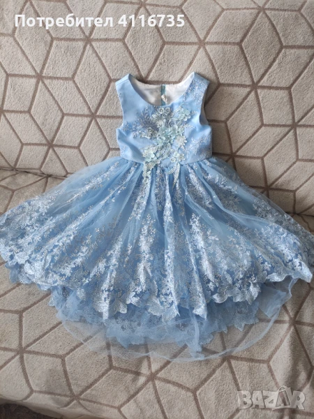 Разкошна рокля за 4-5 г, снимка 1