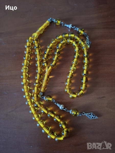 Броеница с мравки , снимка 1