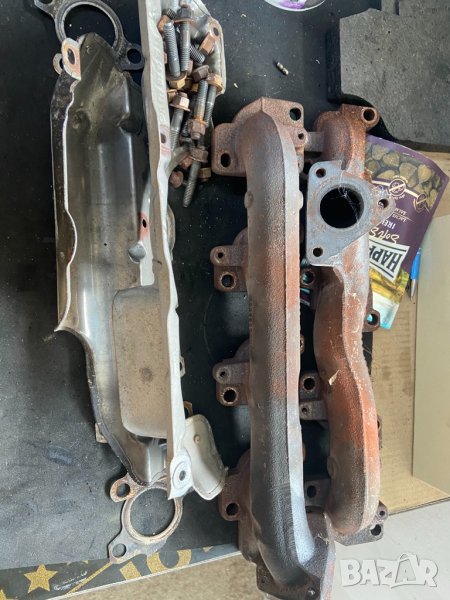 Изпускателен колектор 420 cdi V8 OM629 6291420701 & 6291420801 мерцедес , снимка 1