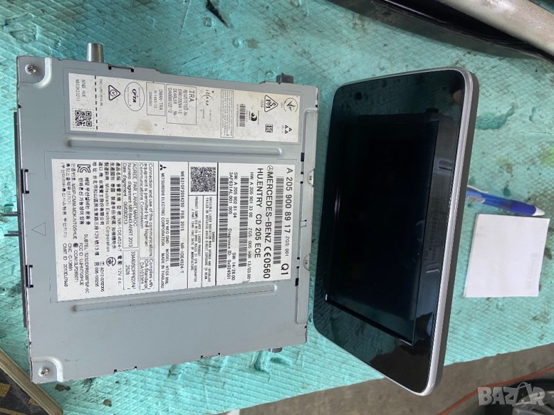 Мултимедия и екран мерцедес ц класа w205 2014г.—- a2059008917 a2059004103, снимка 1