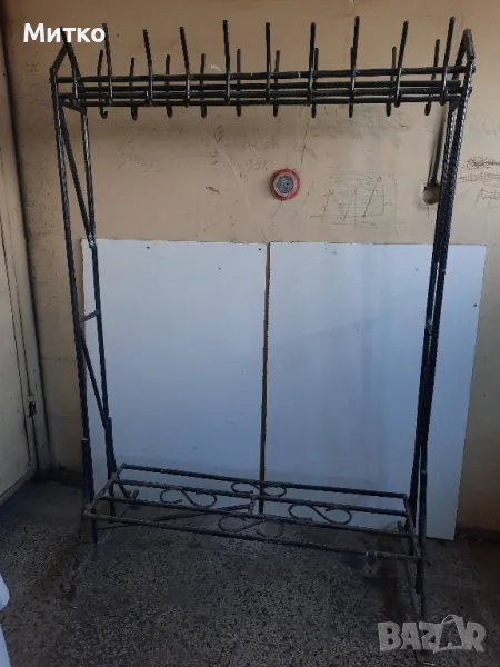 Ръчно изработена голяма желязна самостояща закачалка за дрехи , снимка 1