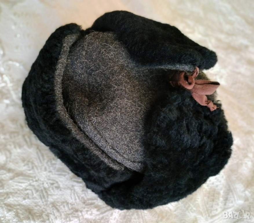 Оригинална ушанка, изцяло естествен материал, снимка 1
