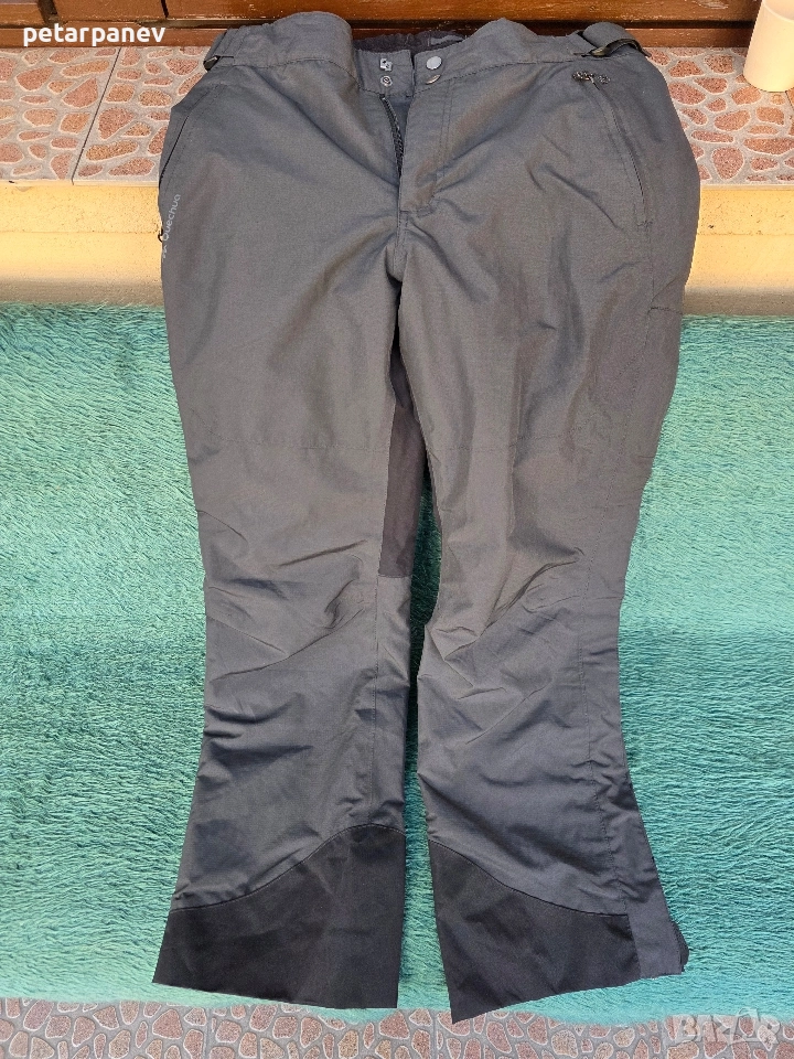 Зимен дамски туристически панталон Quechua - 40 размер, снимка 1