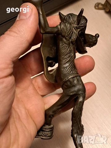 руска бронзова статуетка Ну погоди, снимка 9 - Статуетки - 53153477