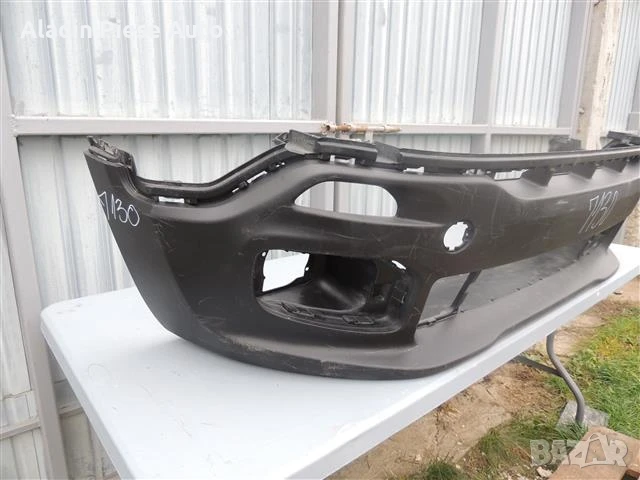 Предна броня Jeep Renegade година 2014-2018 код 735587832 , снимка 2 - Аксесоари и консумативи - 50637736