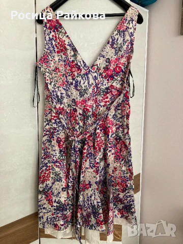 Рокля на Warehouse, 44 размер, снимка 2 - Рокли - 50896977