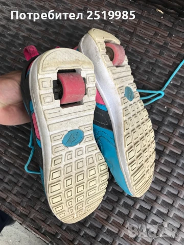 Маратонки с колелца Heelys - номер 38, снимка 3 - Маратонки - 50488579
