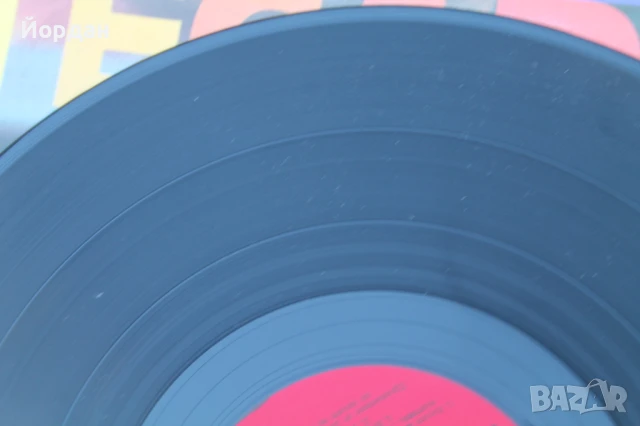 Грамофонна плоча/винил ''Adriano Celentano'', снимка 8 - Грамофонни плочи - 51107741