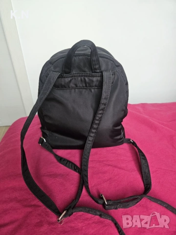 Дамска раница, отлично състояние, снимка 2 - Раници - 54238673