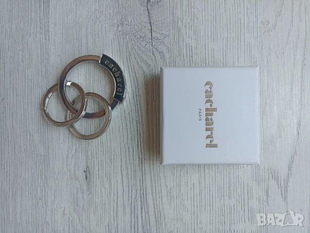 Дамски ключодържател Cacharel