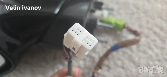 ляво огледало за Lexus UX, снимка 3 - Части - 49795230