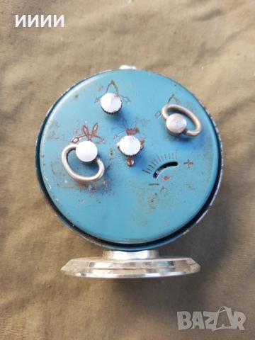 Часовник будилник Слава 5, снимка 2 - Антикварни и старинни предмети - 52286949