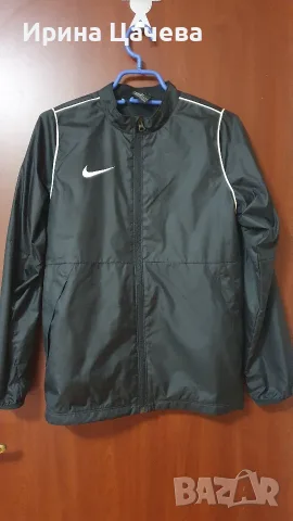 Детска ветровка NIKE