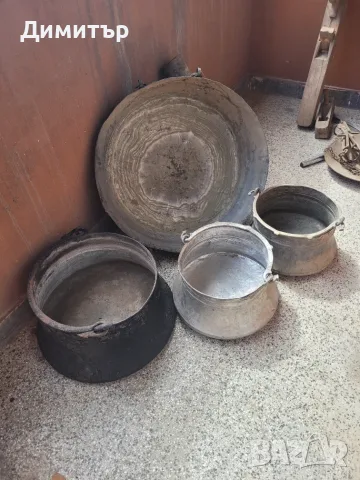 Стари медни котли два броя