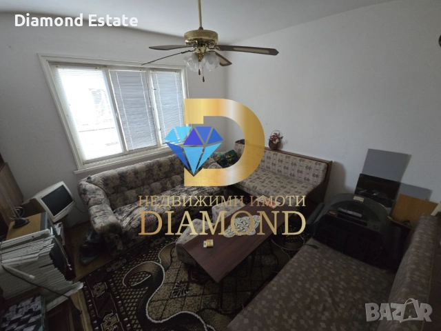 Двуетажна самостоятелна къща в Димитровград кв. Славянски, снимка 4 - Къщи - 48587247