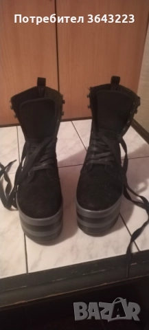 Боти на платформа, снимка 3 - Дамски боти - 52519191