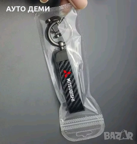 Карбонов ключодържател с лого на Мицубиши Mitsubishi , снимка 2 - Аксесоари и консумативи - 50839114