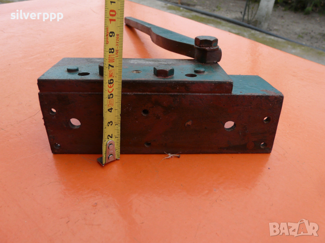 Стара българска малка гилотина за ламарина , снимка 3 - Други инструменти - 44603012