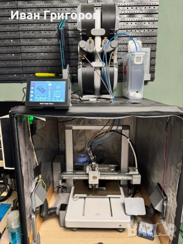 Bambu Lab A1 Combo – пълен сет с ъпгрейди и smart enclosure, снимка 2 - Принтери, копири, скенери - 52800259