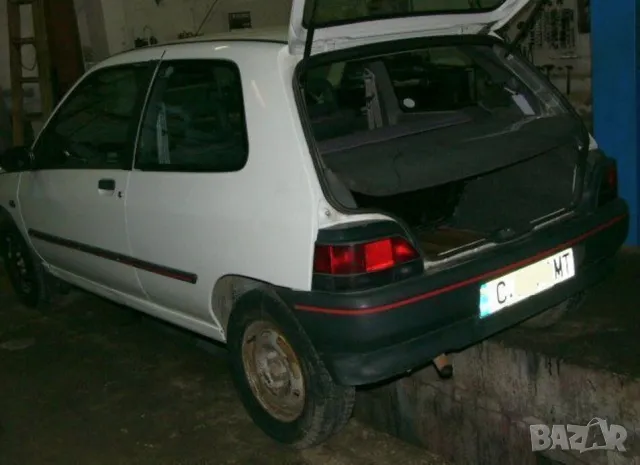 К-т Автомобил РЕНО Клио 1 RENAULT Clio I RT 1.1 1991 г. 2/3 врати Хечбек за Колекция и Части БАРТЕР, снимка 7 - Автомобили и джипове - 49802118
