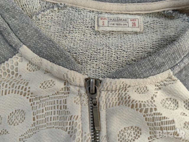 Дамски суичър PULL & BEAR оригинал, size S, с дантела цвят екрю, много запазен, снимка 3 - Суичъри - 11049709