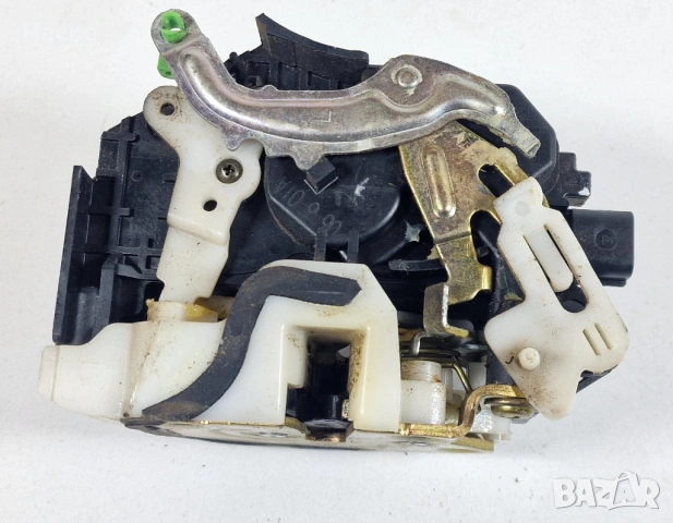 Задна Лява Брава Mitsubishi Outlander Митсубиши Аутлендър 2001г-2006г, снимка 2 - Части - 54233934